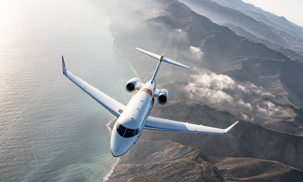 Challenger 350 Business Jet
