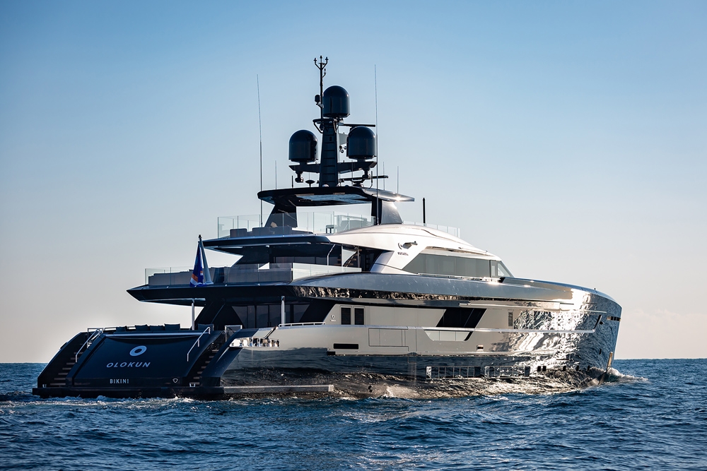 Tankoa Olokun Superyacht Stern