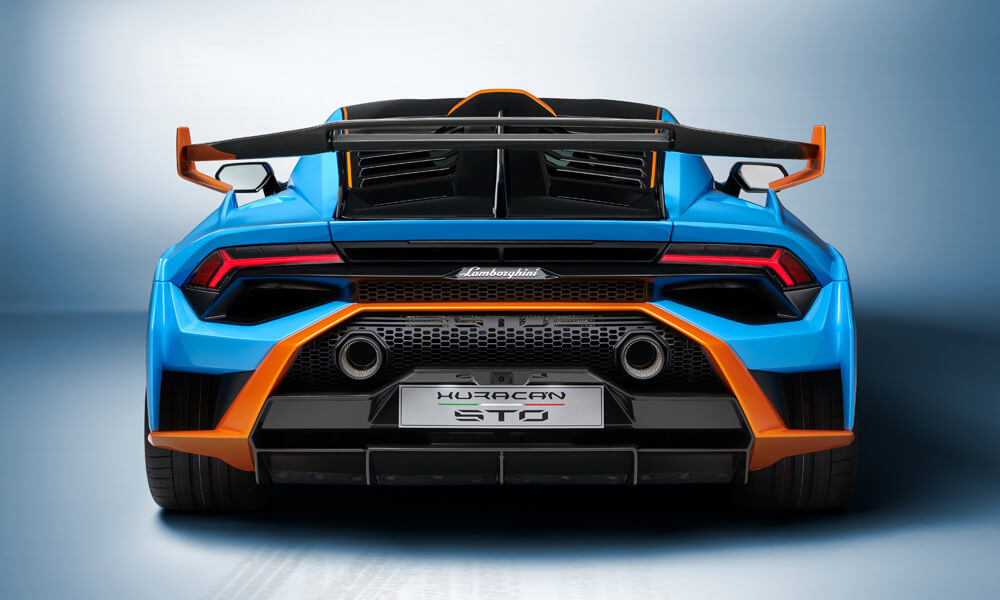 Lighter than the Performante with 53% more downforce. Credit: Lamborghini