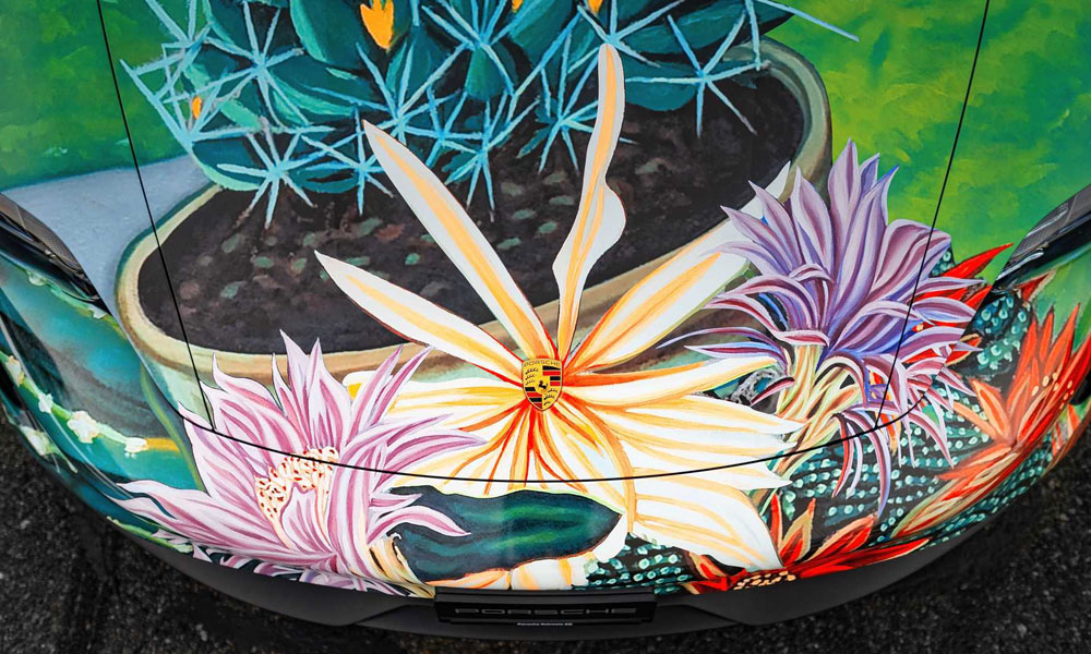 Porsche Taycan 4S Artcar bonnet